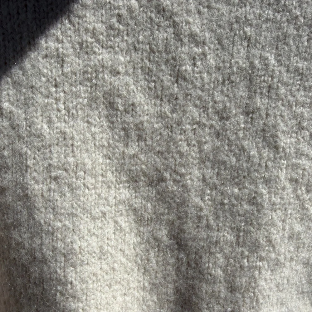 Everlane Cream Turtleneck Merino Wool Blend Sweater Size: M - Picture 5 of 9